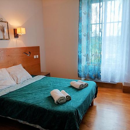 Auberge De Mourjou Ngoại thất bức ảnh