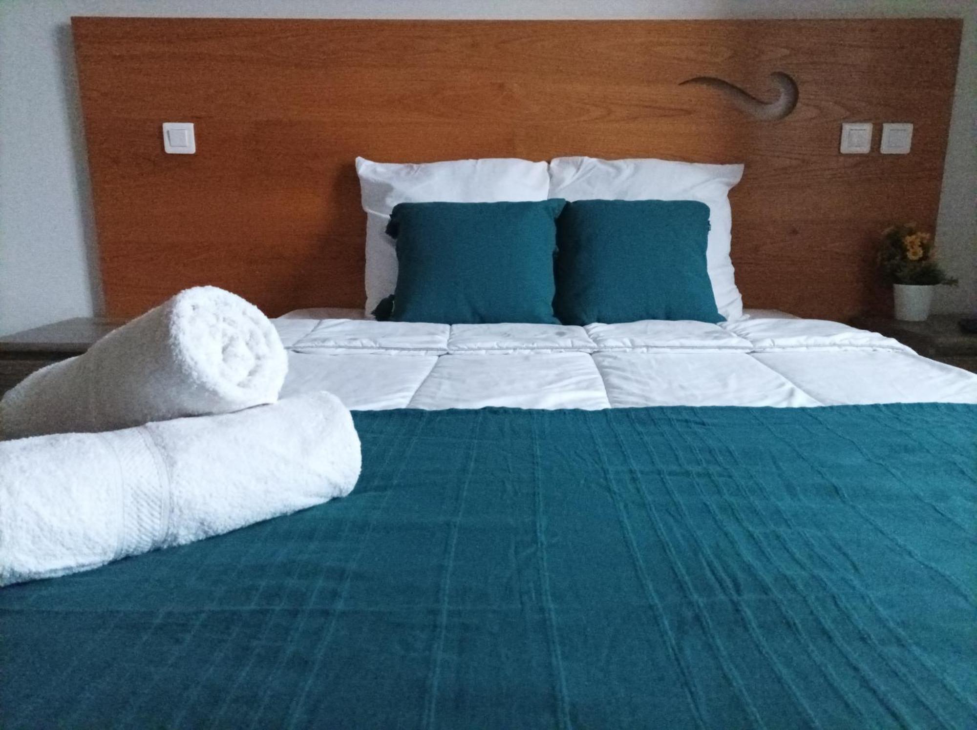 Auberge De Mourjou Ngoại thất bức ảnh